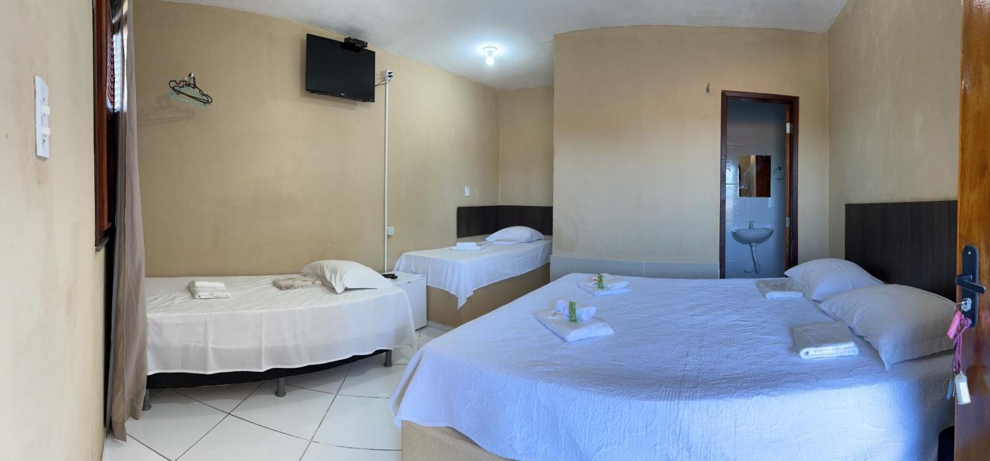 Hotel Pinto Martins Camocim Exterior foto